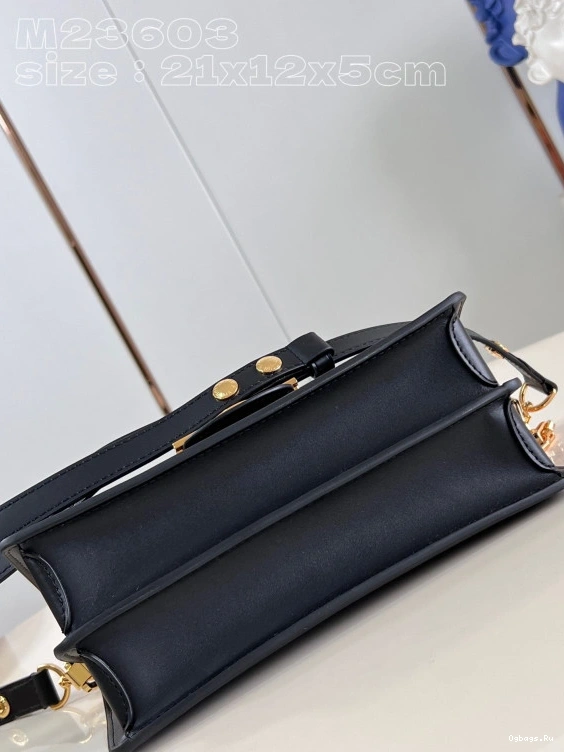 LOUIS West-21*12*5CM DAUPHINE VUITTON East 0524